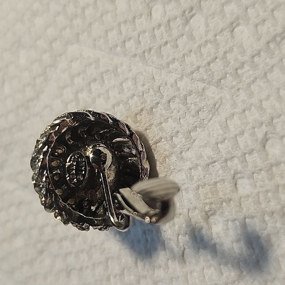 Kenneth J. Lane Vintage Clipon Earrings - image 5